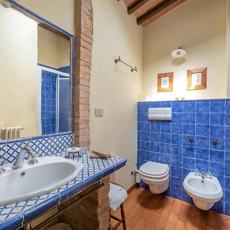 Apartment Lovely In Casole d'Elsa